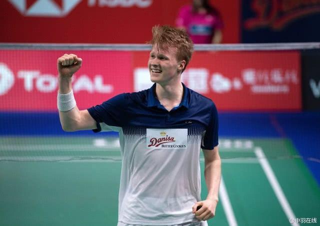 一路高歌猛 一路高歌猛