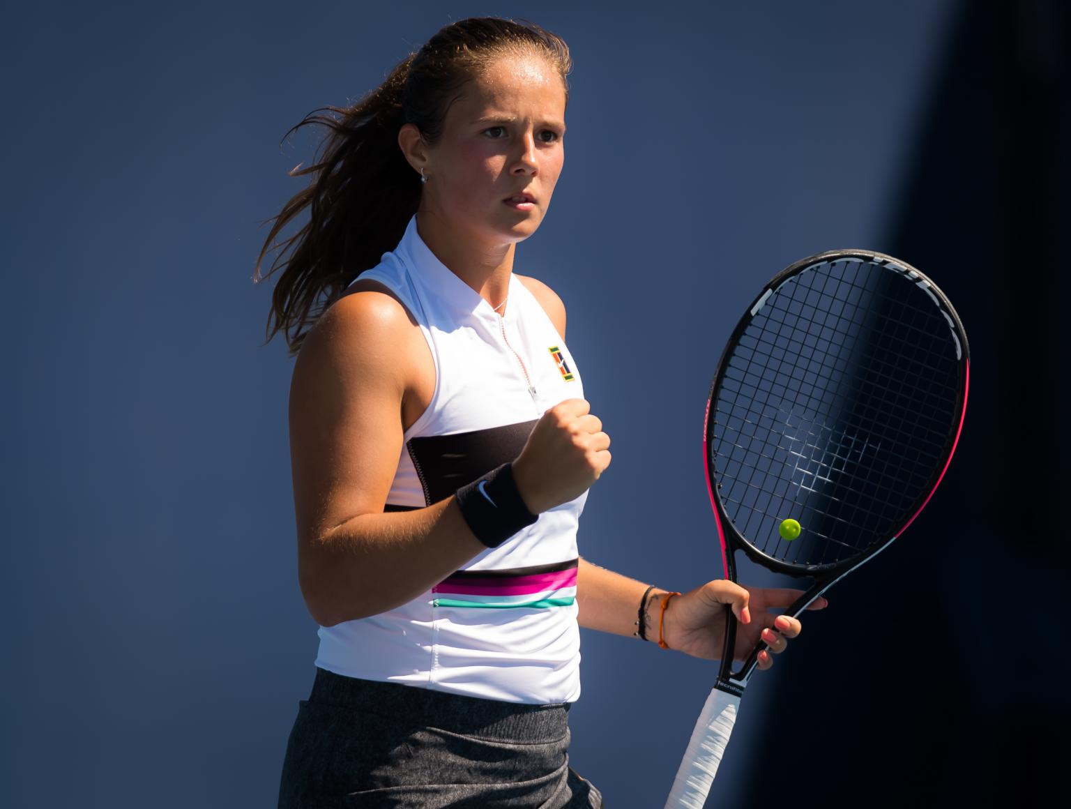 进行阵容调 进行阵容调