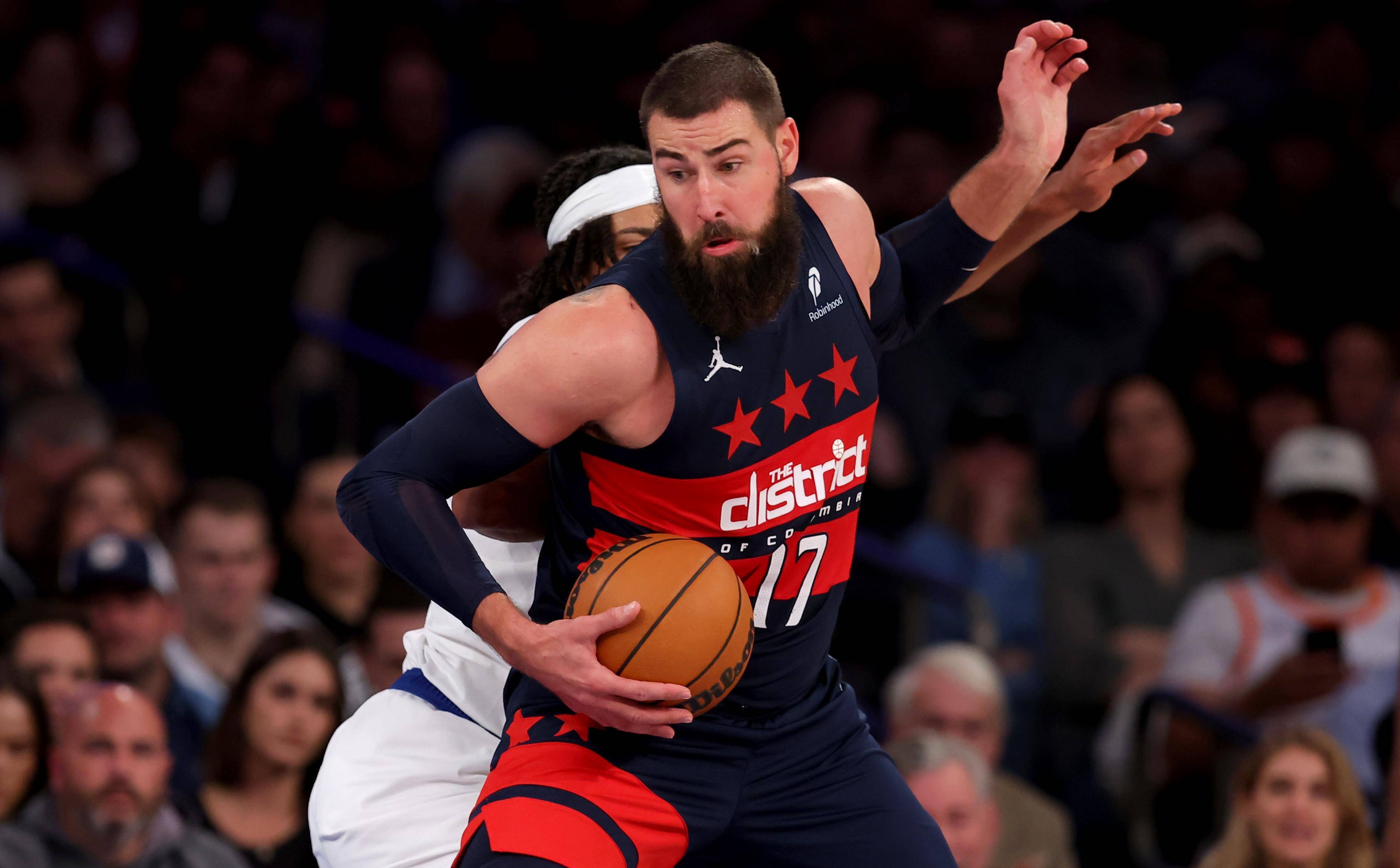 尽管他在此 尽管他在此